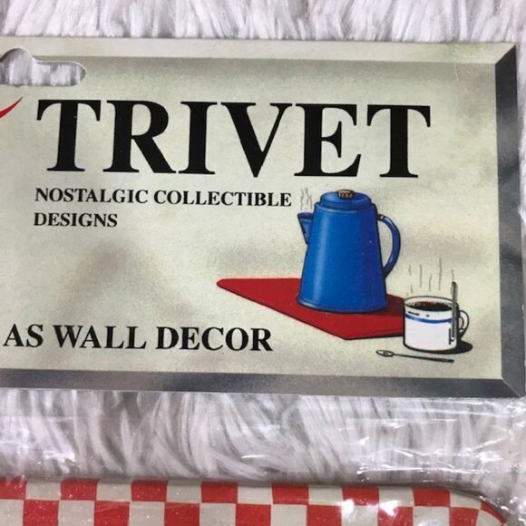 Vintage Coca-Cola Kitchen and Kitty Tin Trivet Wall Plaque - Picture 6 of 8